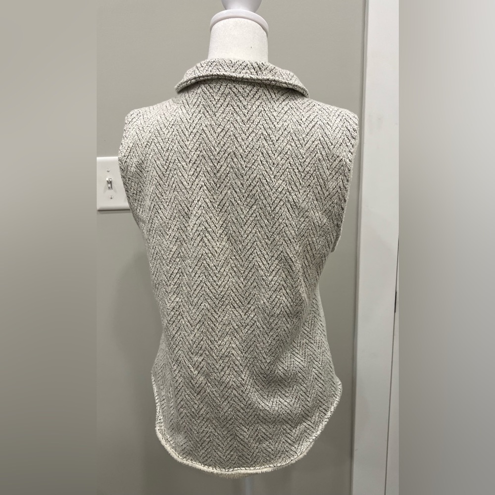 ALTAR’D STATE FUZZY VEST